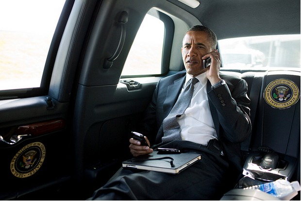 obama oustered iphone