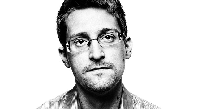 WIRED_Edward Snowden_The Untold Story_10